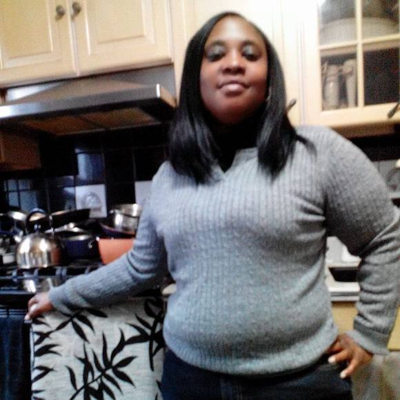 Meet your Posher, Naomi - Picture 1 of 1